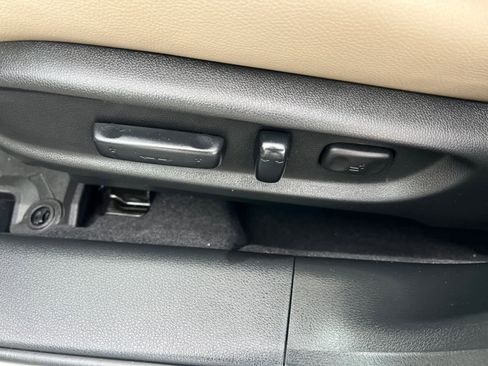 Used 2015 Honda Accord Touring image 20