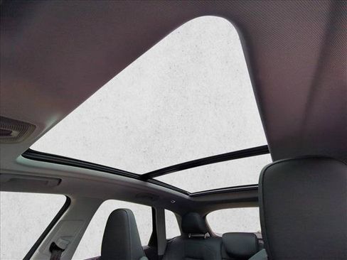 Used 2025 Audi Q5 Premium Plus w/ Premium Plus AWD/4WD image 21