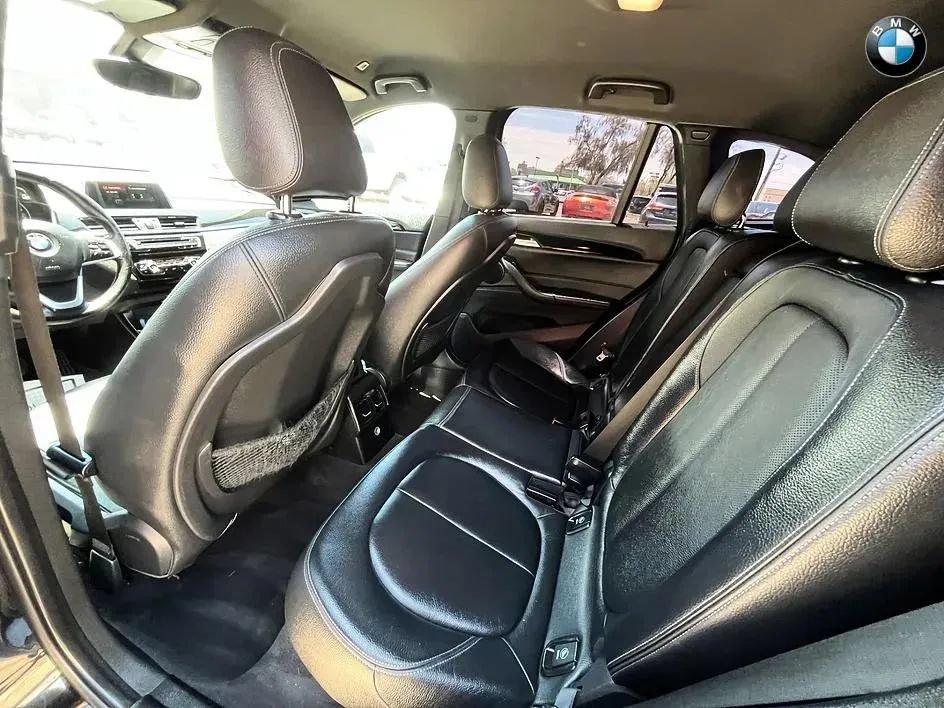 Used 2018 BMW X1 sDrive28i FWD image 11