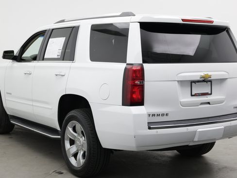 Used 2019 Chevrolet Tahoe Premier RWD image 6