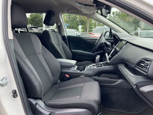 Used 2023 Subaru Outback Premium AWD/4WD image 31