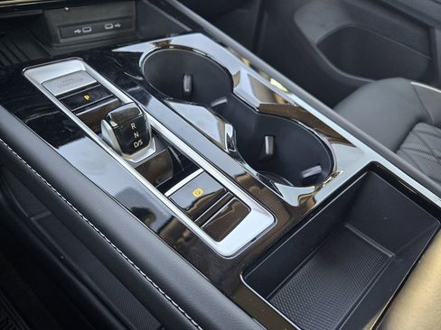 New 2026 Volkswagen Atlas SEL Premium R-Line image 17