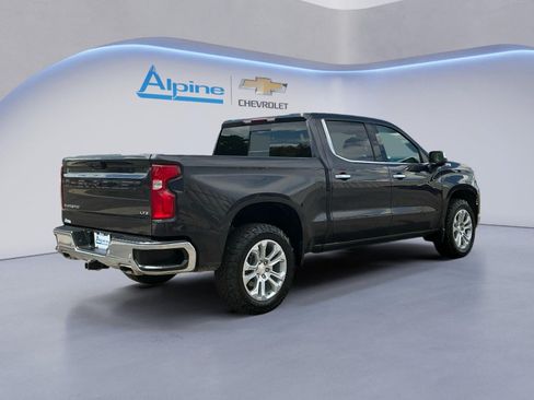 Used 2023 Chevrolet Silverado 1500 LTZ w/ LTZ Premium Package AWD/4WD image 5