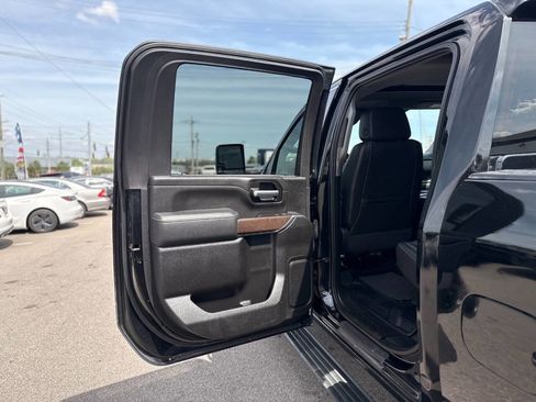 Used 2021 GMC Sierra 2500 Denali w/ Denali Ultimate Package image 20