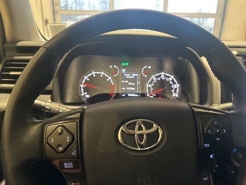 Used 2024 Toyota 4Runner TRD Pro image 10
