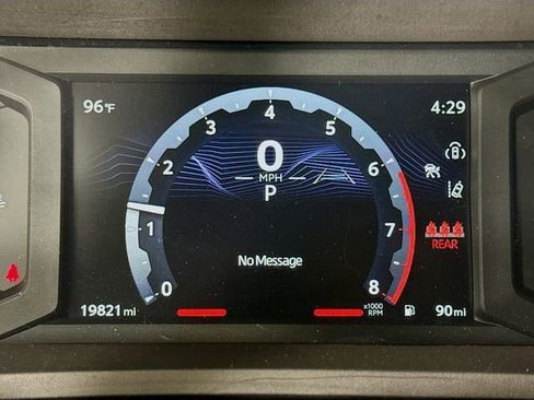 Certified 2025 Toyota Tacoma SR5 AWD/4WD image 14