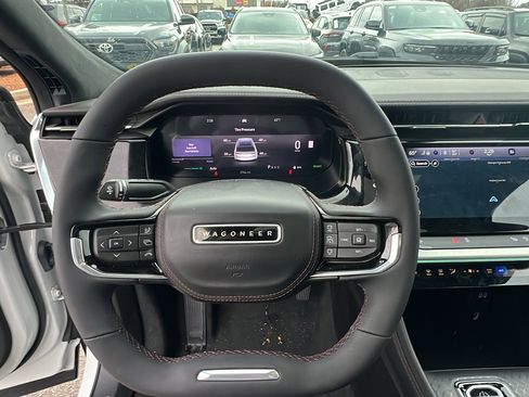 Used 2024 Jeep Wagoneer Launch Edition image 27