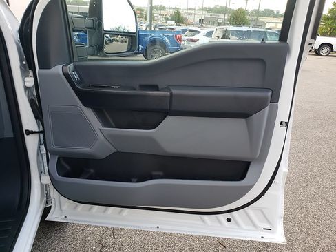 Used 2025 Ford F250 XL w/ XL Driver Assist Package AWD/4WD image 16
