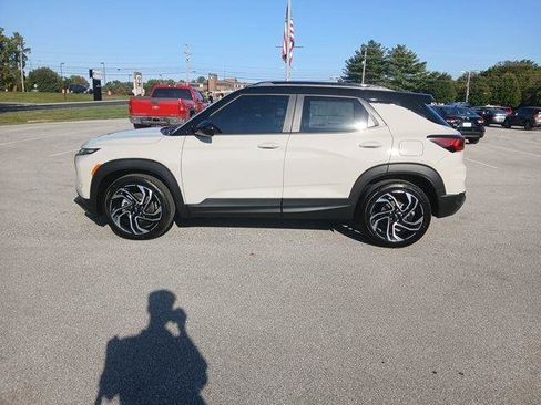 New 2026 Chevrolet TrailBlazer RS w/ Convenience Package image 2