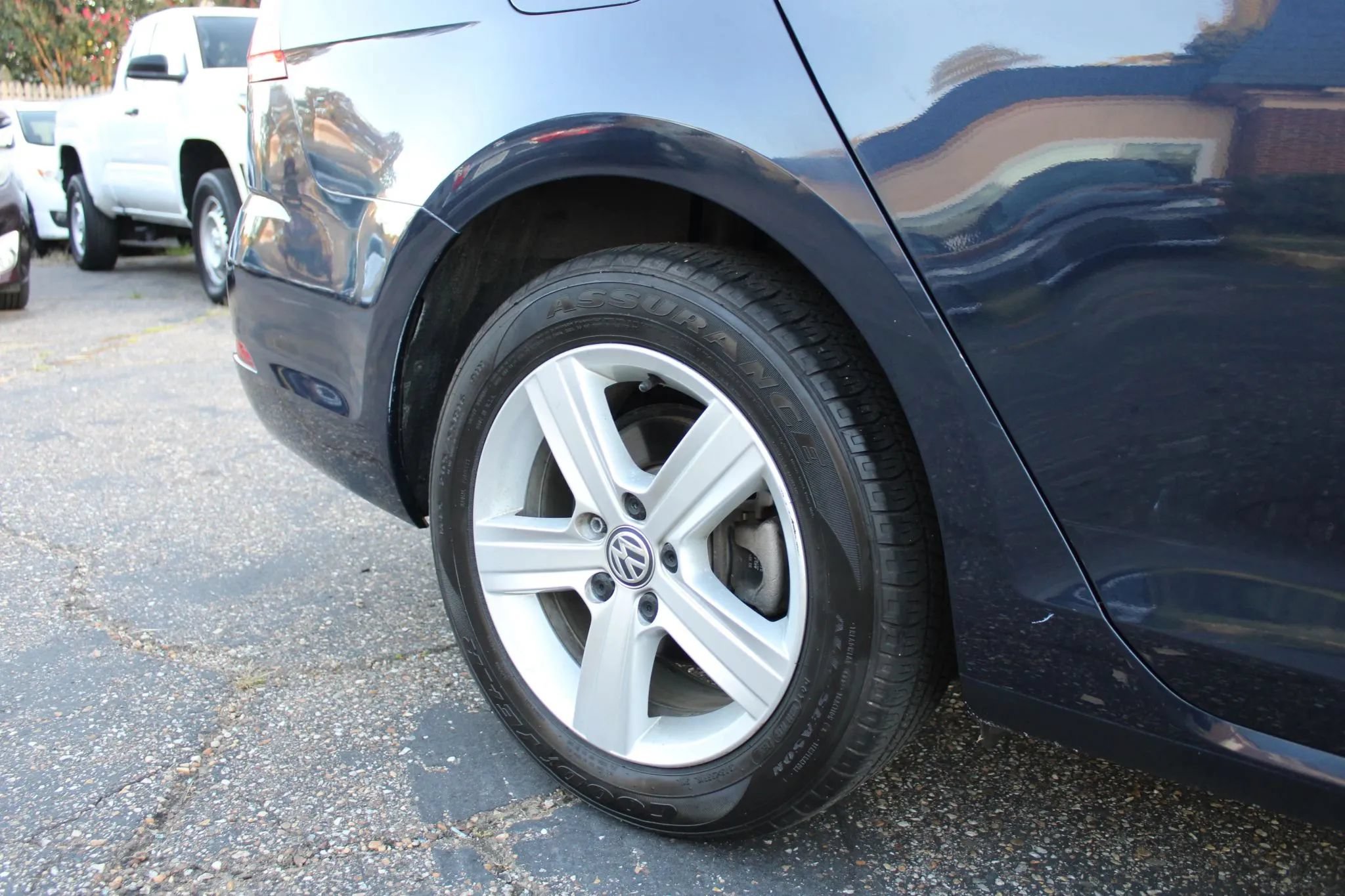 Used 2018 Volkswagen Golf SE FWD image 31