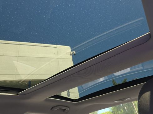 Used 2014 Hyundai Sonata Limited w/ Panoramic Sunroof Package 02 FWD image 16