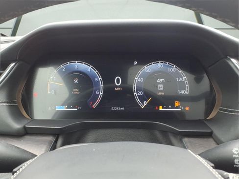 Used 2023 Jeep Grand Cherokee Overland AWD/4WD image 21