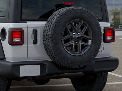 New 2026 Jeep Wrangler Unlimited Sport AWD/4WD image 13