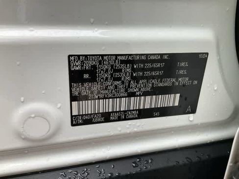 Used 2024 Toyota RAV4 XLE w/ Convenience Package FWD image 29