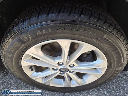 Used 2019 Ford Escape SEL AWD/4WD image 10