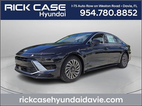 New 2025 Hyundai Sonata SEL image 1
