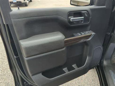 Used 2022 Chevrolet Silverado 1500 LT image 21