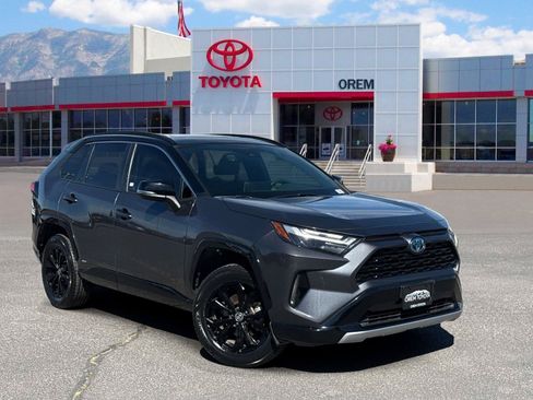 Used 2022 Toyota RAV4 XSE AWD/4WD image 1