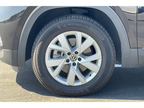 Used 2021 Volkswagen Atlas Cross Sport S FWD image 10