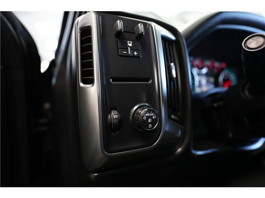 Used 2017 Chevrolet Silverado 1500 LT w/ All Star Edition RWD image 18