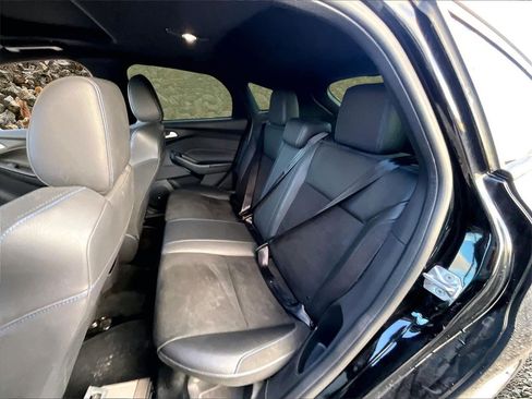 Used 2017 Ford Focus RS image 24