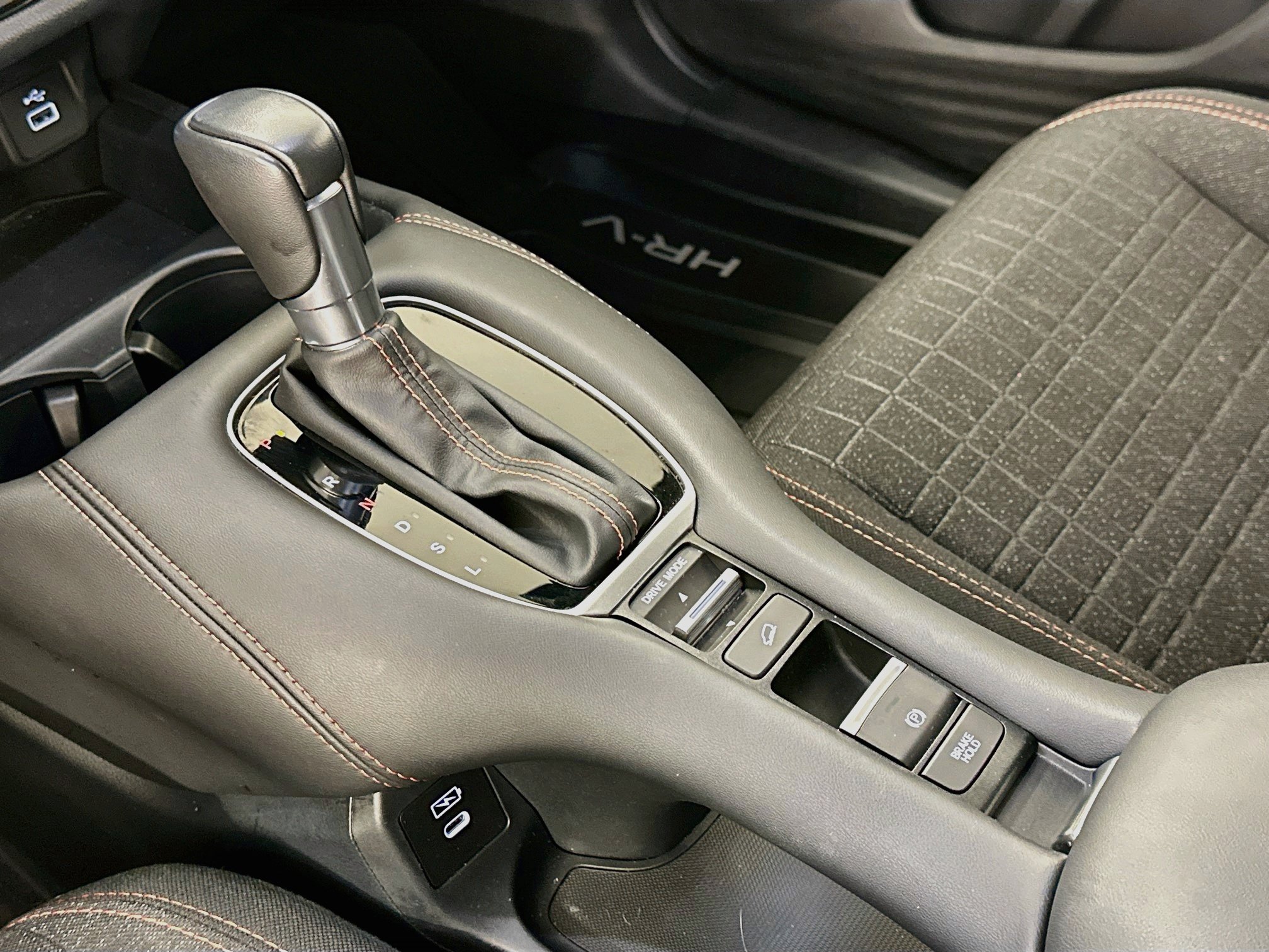 Used 2025 Honda HR-V Sport image 24