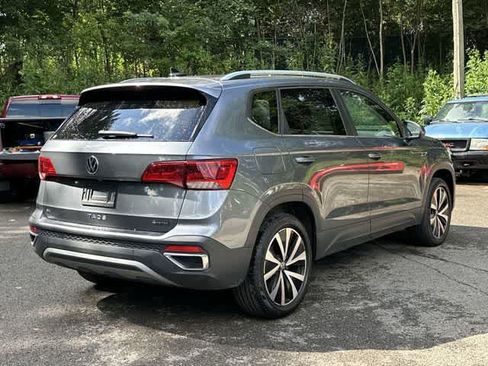 Used 2022 Volkswagen Taos SE AWD/4WD image 29
