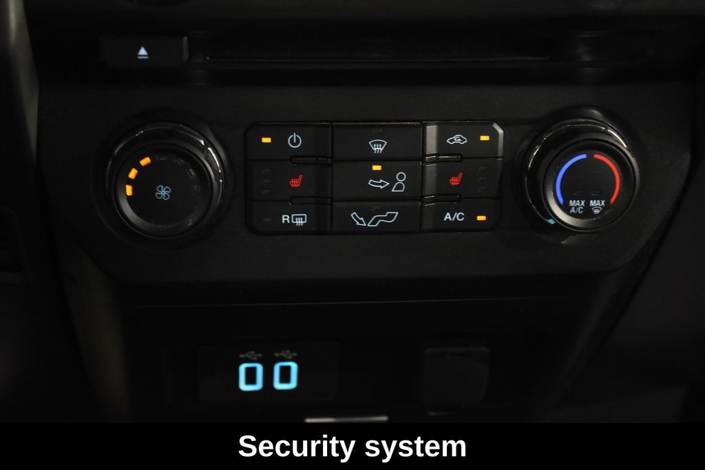 Used 2017 Ford F150 XLT w/ Equipment Group 302A Luxury AWD/4WD image 22
