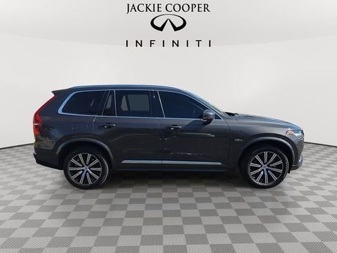 Used 2023 Volvo XC90 B6 Plus w/ Protection Package Premier image 4