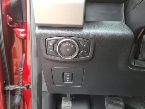 Used 2015 Ford F150 Lariat w/ Trailer Tow Package AWD/4WD image 16