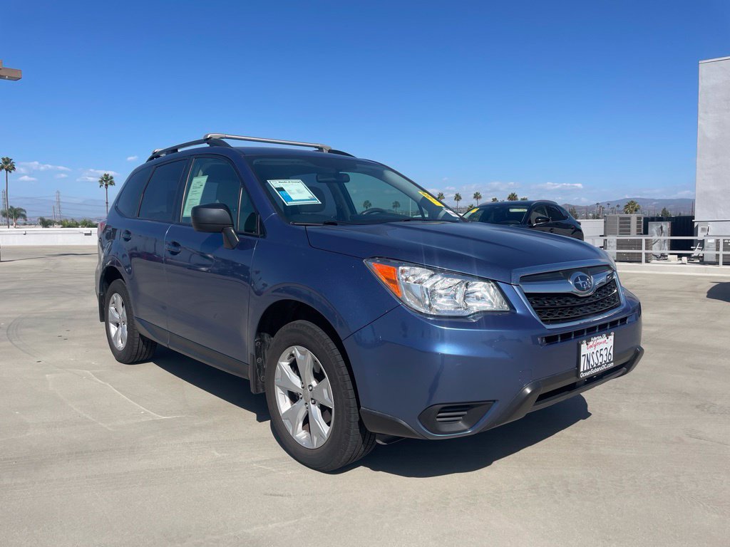 Used 2016 Subaru Forester 2.5i w/ Alloy Wheel Package AWD/4WD image 1