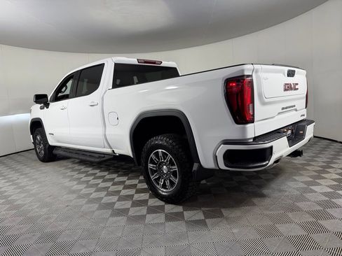Used 2024 GMC Sierra 1500 AT4 AWD/4WD image 10