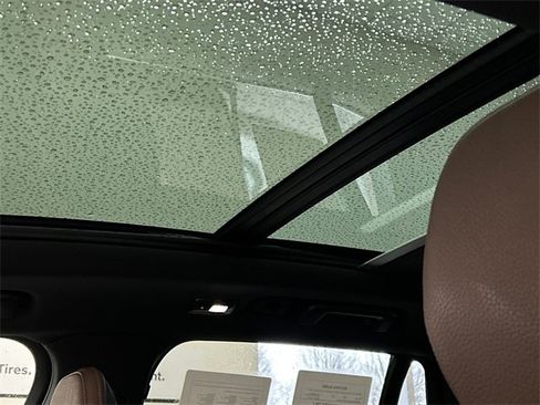 Used 2023 Volvo XC90 B5 Plus image 21