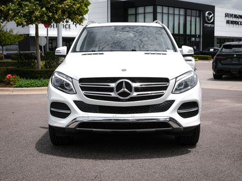 Used 2017 Mercedes-Benz GLE 350 4MATIC image 3