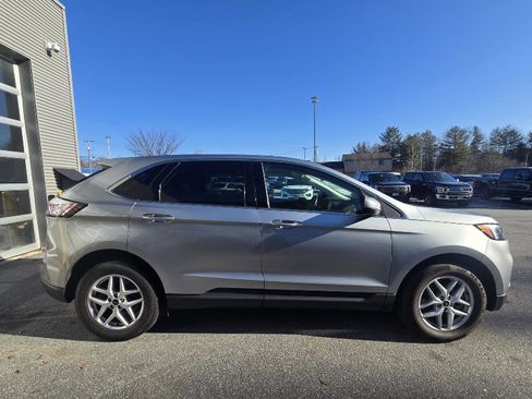 Used 2023 Ford Edge SEL AWD/4WD image 2