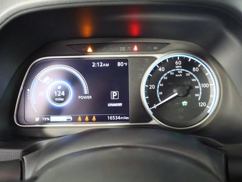Used 2025 Nissan Leaf S FWD image 36