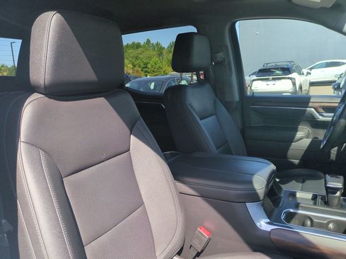 Used 2023 GMC Sierra 1500 SLT w/ SLT Convenience Package AWD/4WD image 41