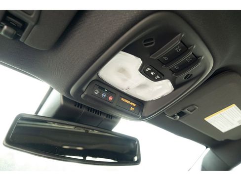 New 2026 GMC Canyon Denali image 31