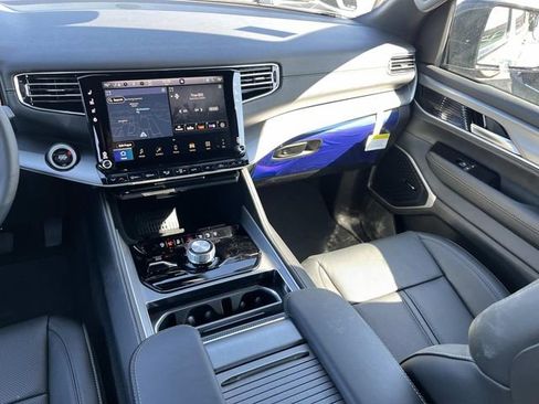 New 2026 Jeep Grand Wagoneer 4WD image 15