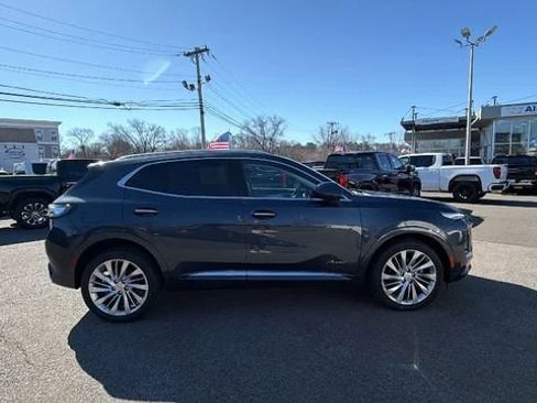 New 2026 Buick Envision Avenir AWD/4WD image 8