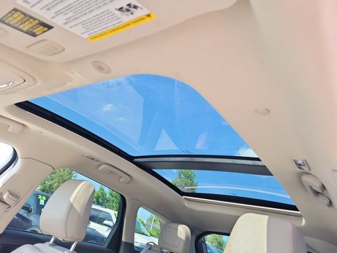 Used 2022 Lincoln Corsair Reserve w/ Elements Package FWD image 23