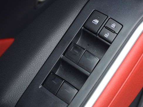 Used 2024 Toyota Highlander XSE AWD/4WD image 24