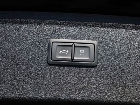 Used 2022 Audi Q5 2.0T Premium Plus w/ Premium Plus Package image 26