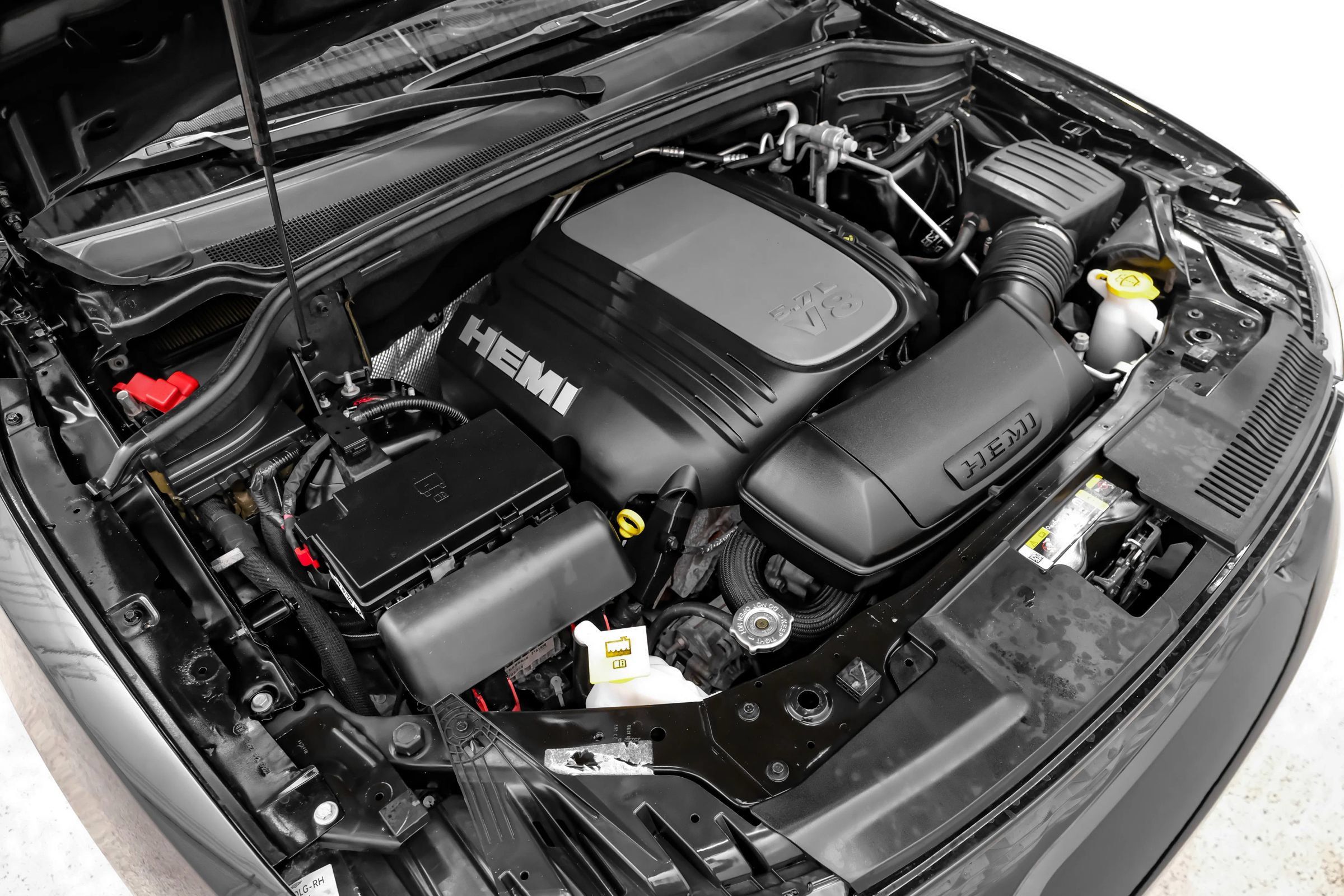 Used 2022 Dodge Durango R/T w/ Blacktop Package RWD image 50