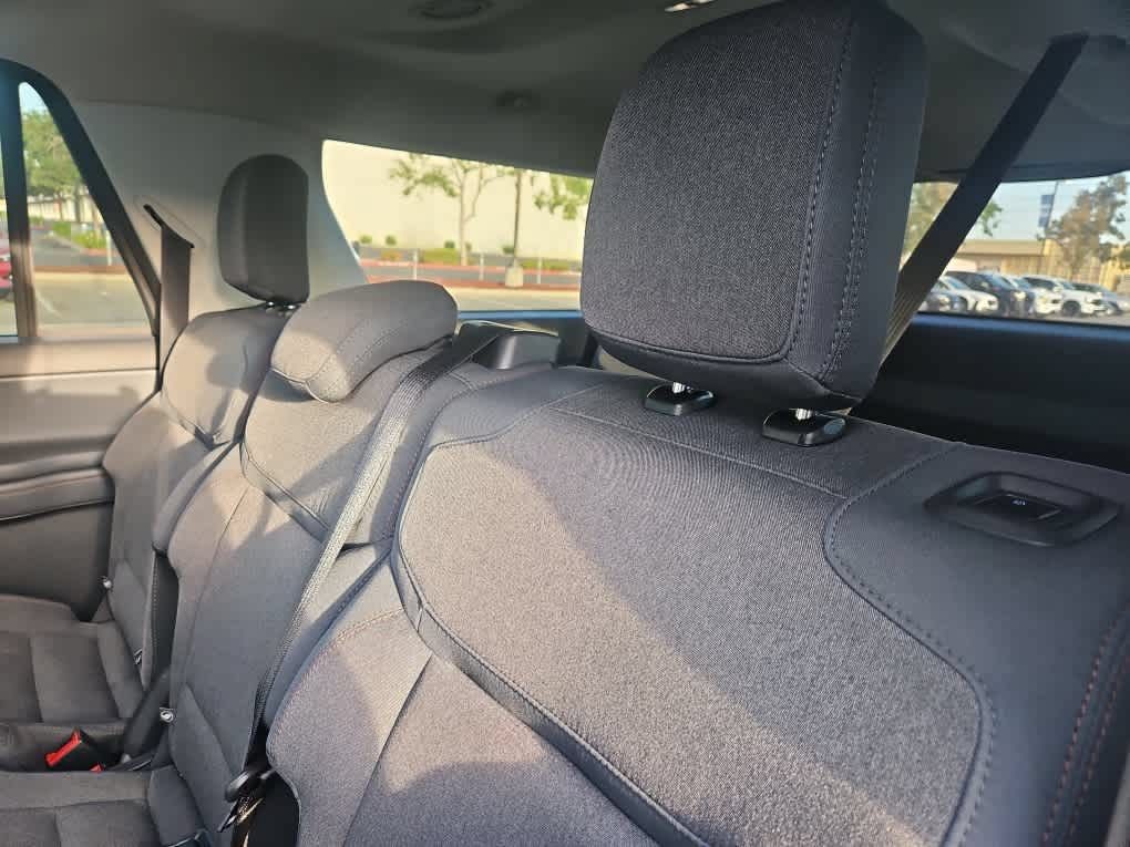 Certified 2025 Ford Expedition Max Active RWD image 13