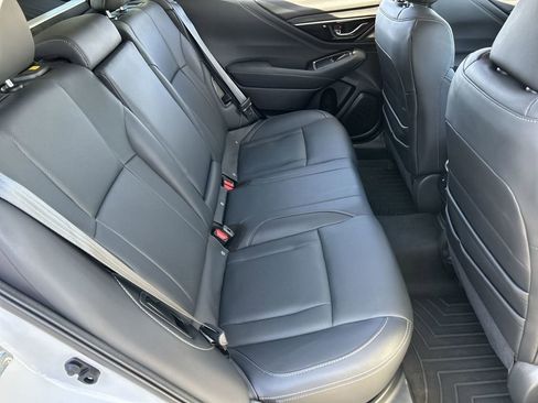 Used 2025 Subaru Outback Touring XT AWD/4WD image 28