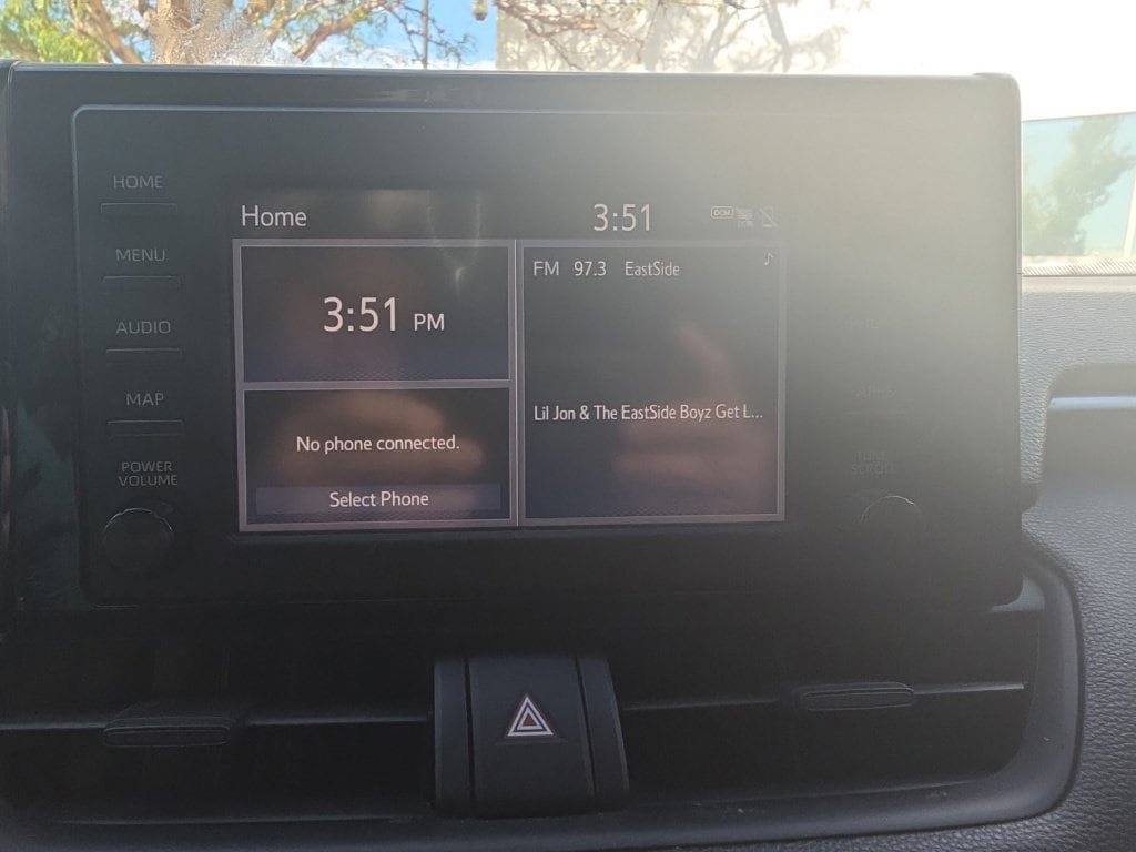Used 2019 Toyota RAV4 XLE AWD/4WD image 15