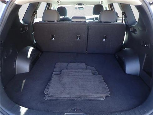 Used 2023 Hyundai Santa Fe SEL w/ Cargo Package image 8