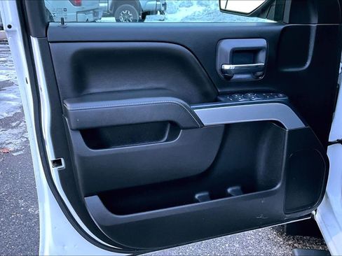 Used 2018 Chevrolet Silverado 1500 LT w/ All Star Edition image 19