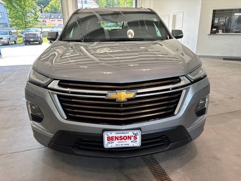 Used 2023 Chevrolet Traverse High Country w/ LPO, Floor Liner Package AWD/4WD image 8